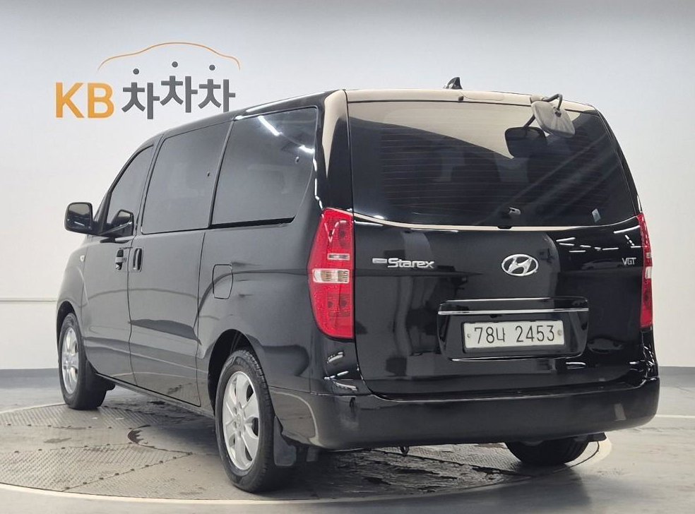 현대 스타렉스 2WD 웨건 12인승 사진 3