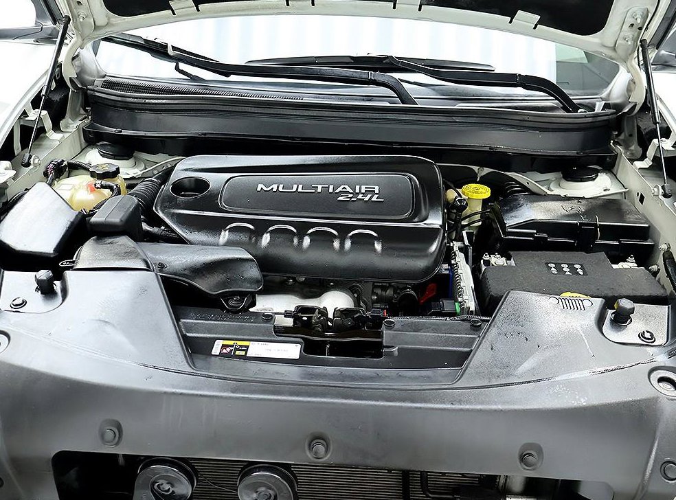 지프 체로키 2.4 론지튜드 AWD 사진 8