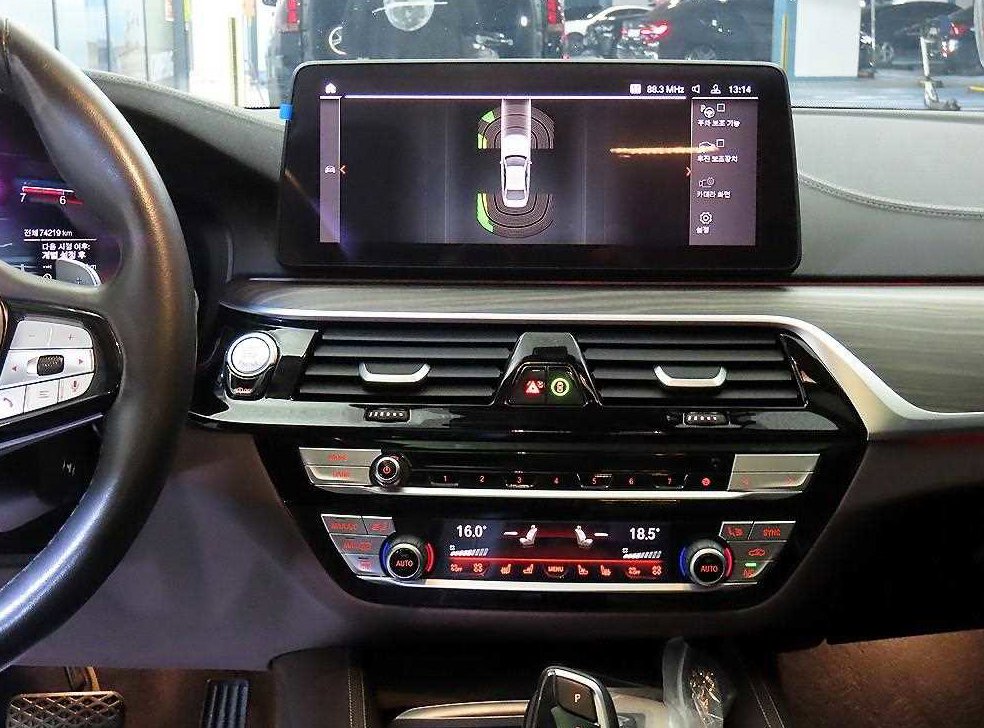 BMW 5시리즈 530i 럭셔리 사진 11