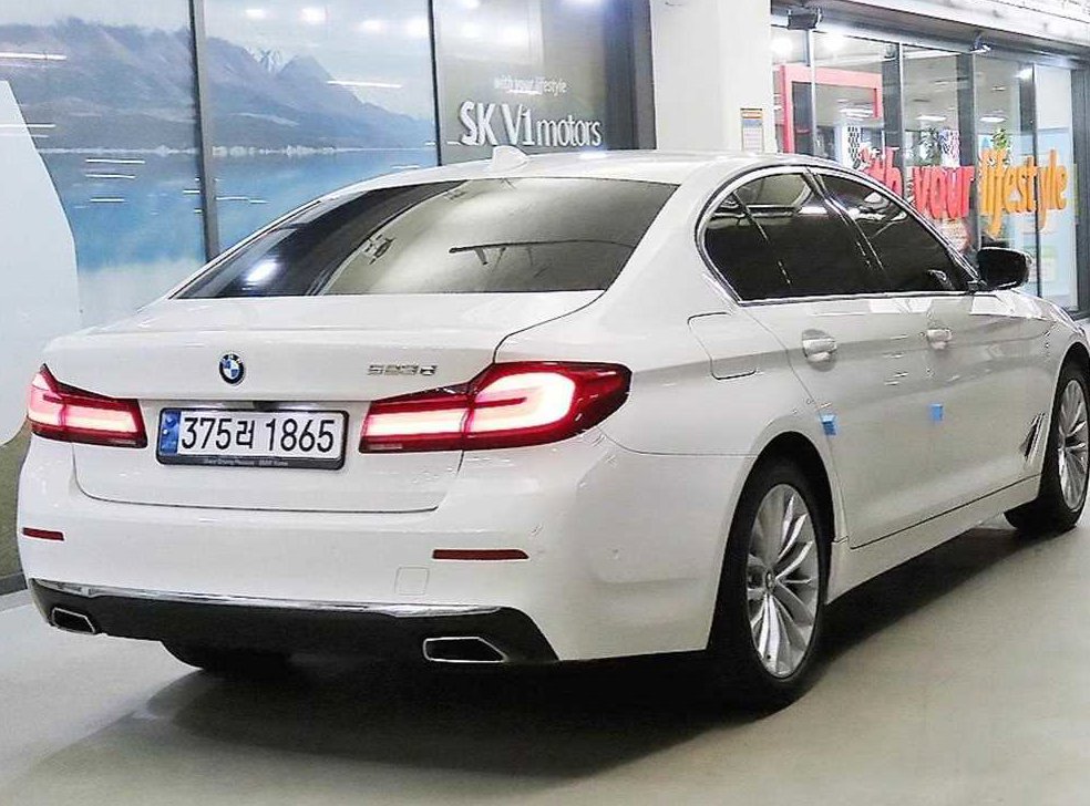 BMW 5시리즈 523d 럭셔리 사진 4