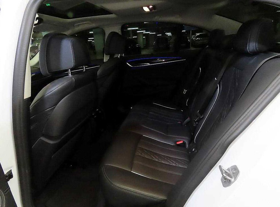 BMW 5시리즈 523d 럭셔리 사진 7