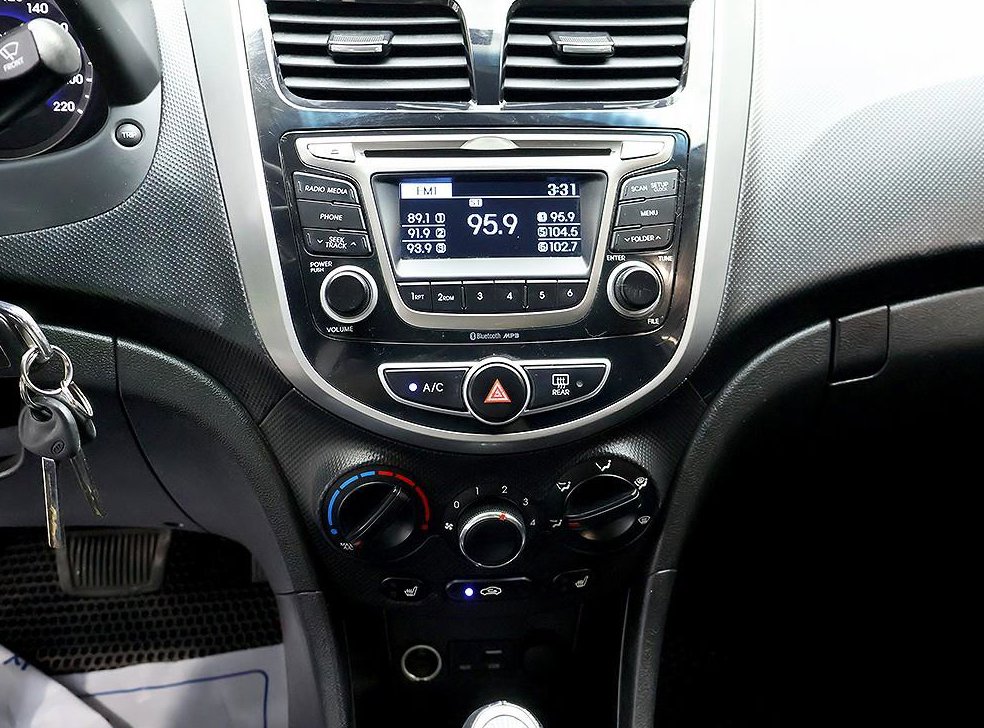 현대 엑센트 1.4VVT 모던 사진 9