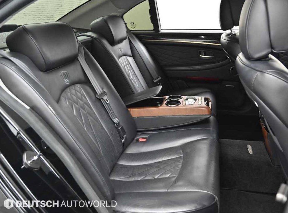 KG모빌리티(쌍용)  체어맨 가솔린 4WD CW700 4TRONIC 사진 12