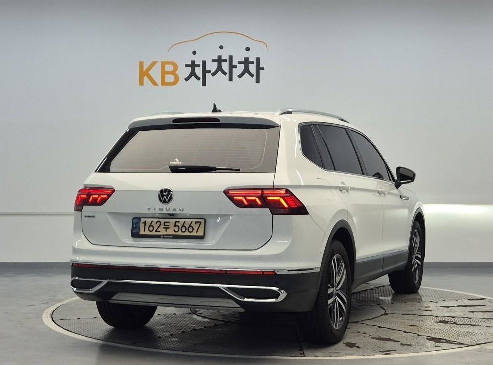 폭스바겐 티구안 2.0 TSI 프레스티지 사진 3
