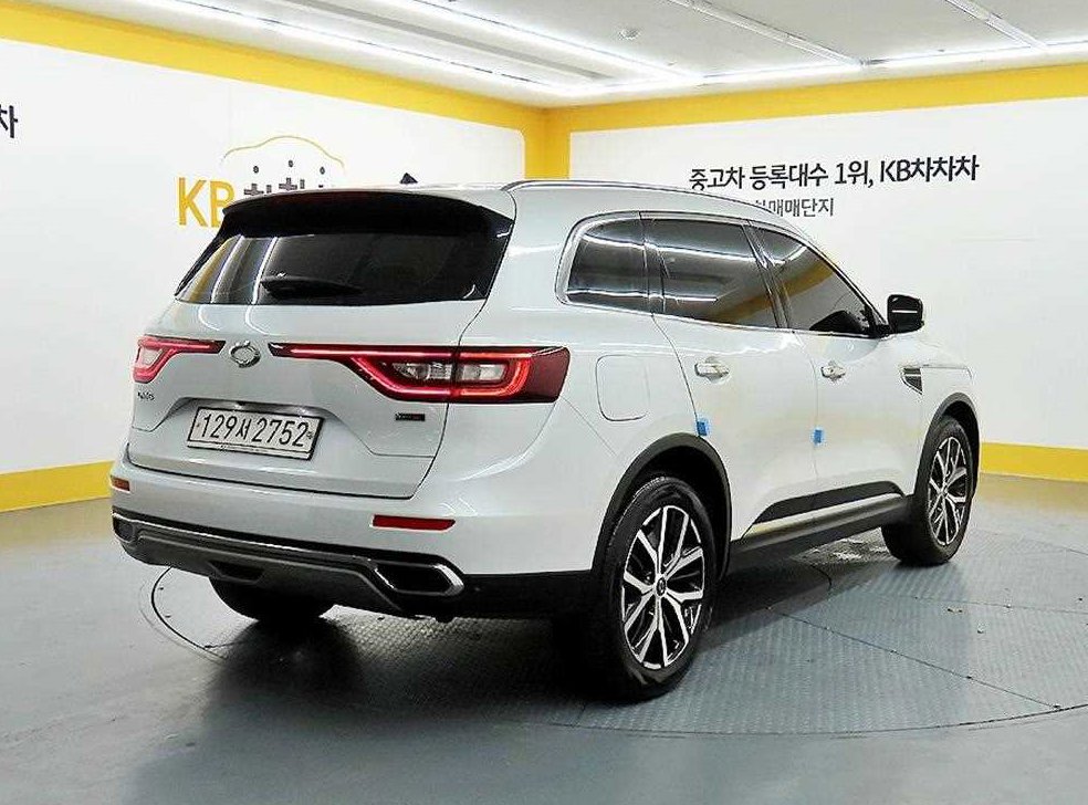 르노코리아(삼성) QM6 가솔린 2.0 GDe RE 시그니처 2WD 사진 4