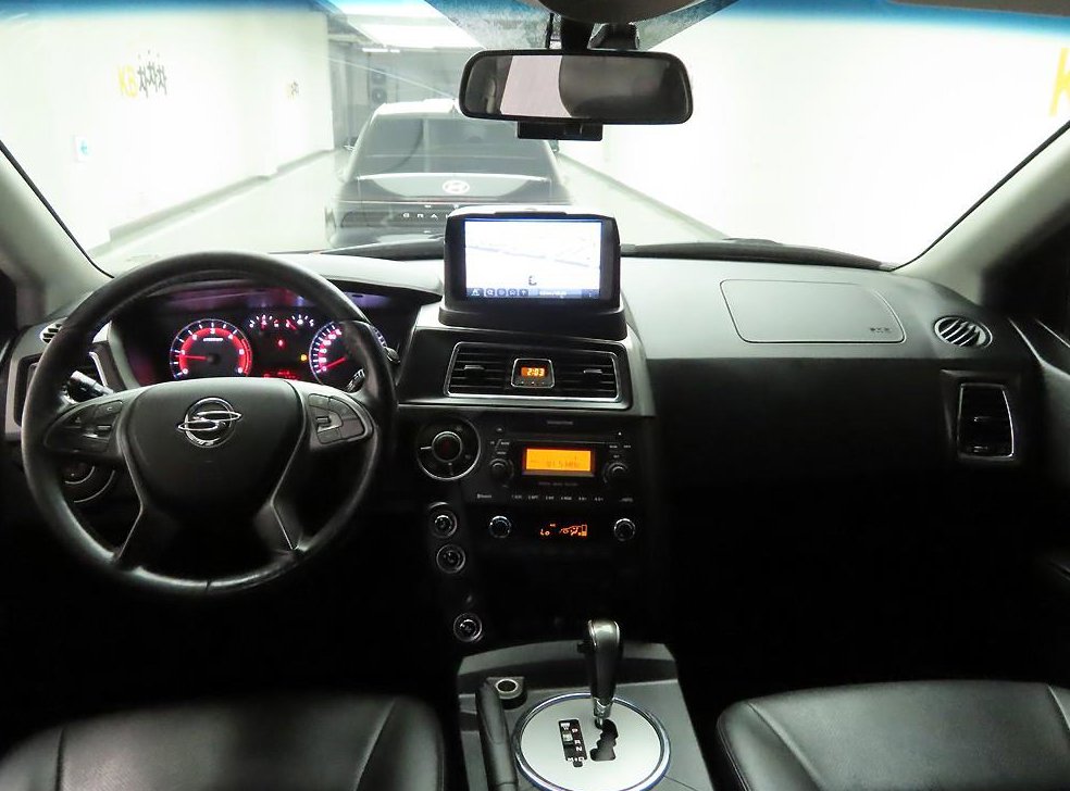 KG모빌리티(쌍용)  코란도 CX7(4WD) 사진 14