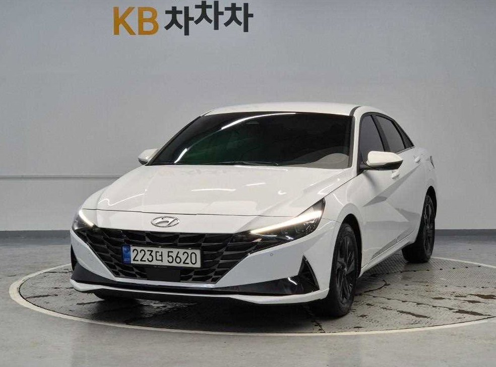 현대 아반떼 1.6 인스퍼레이션