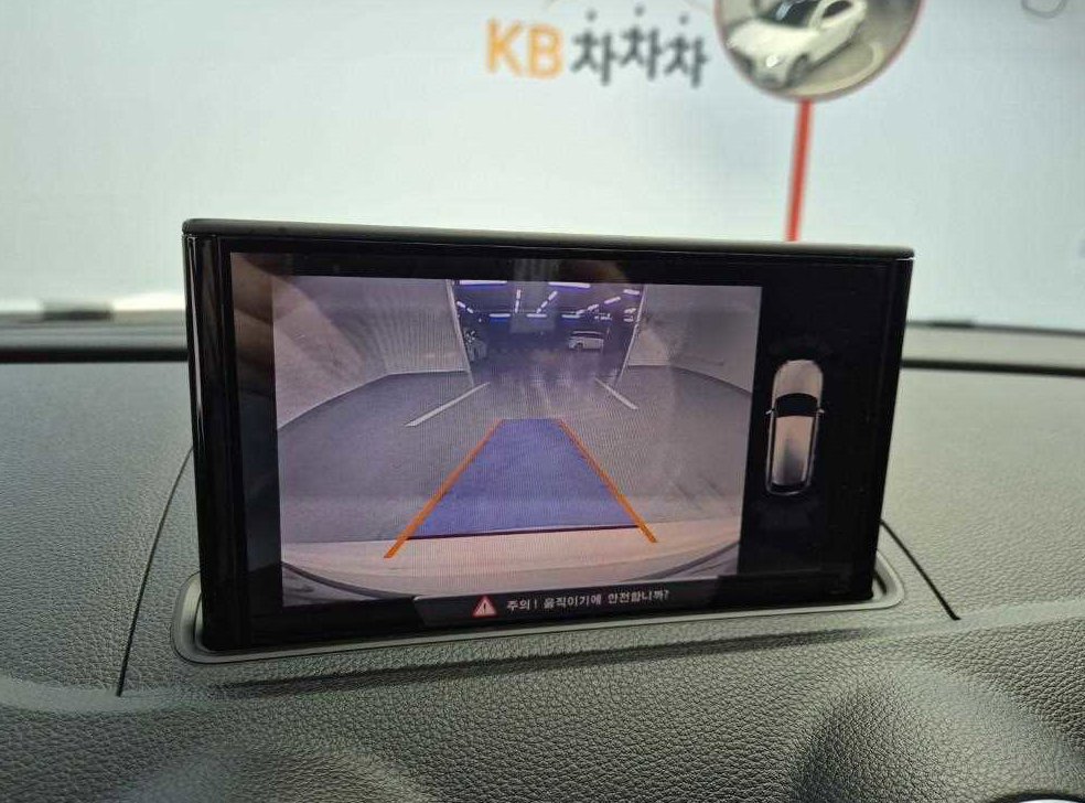 아우디 A3 40 TFSI 사진 15