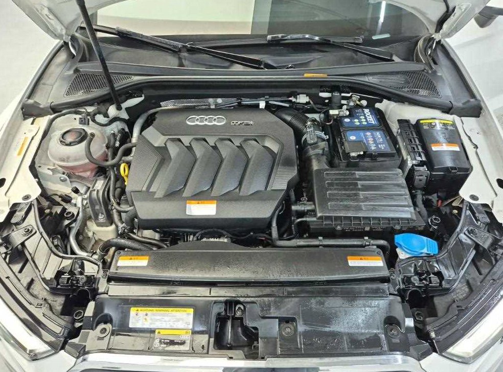 아우디 A3 40 TFSI 사진 5