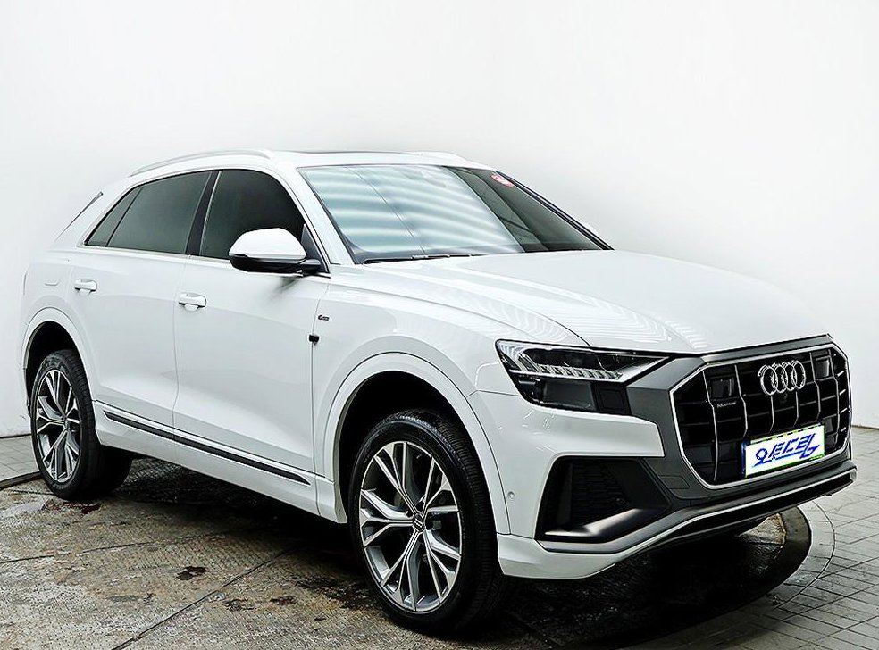 아우디 Q8 50 TDI 콰트로 프리미엄