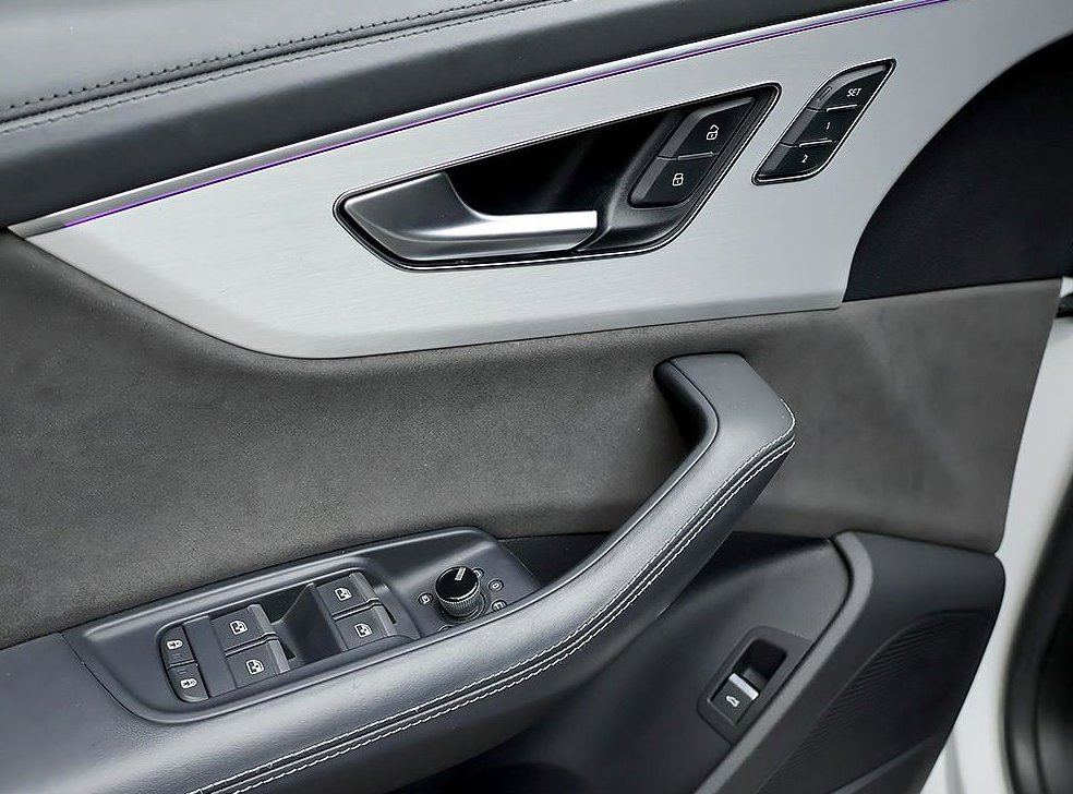 아우디 Q8 50 TDI 콰트로 프리미엄 사진 13