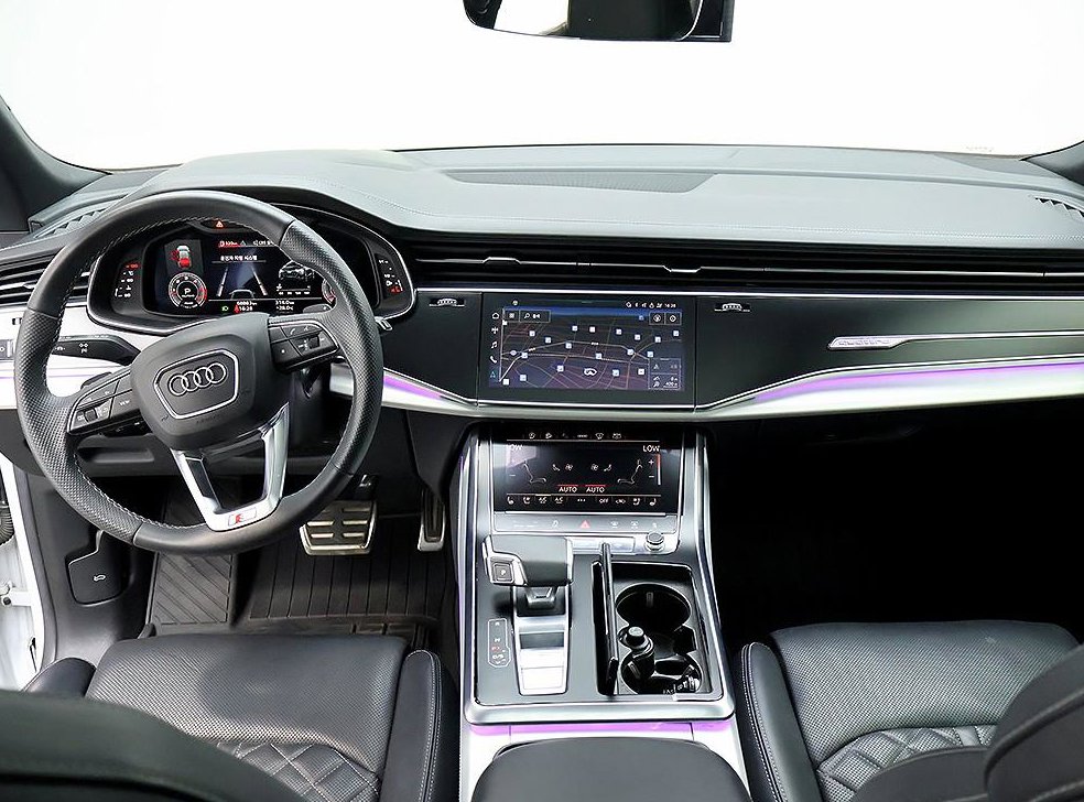아우디 Q8 50 TDI 콰트로 프리미엄 사진 5