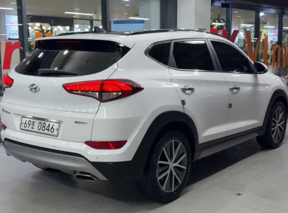 현대 투싼 디젤 1.7 2WD 사진 4