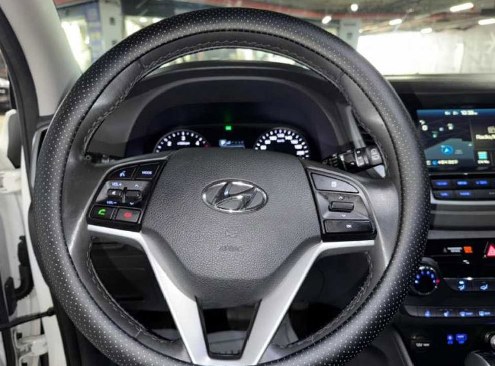 현대 투싼 디젤 1.7 2WD 사진 8