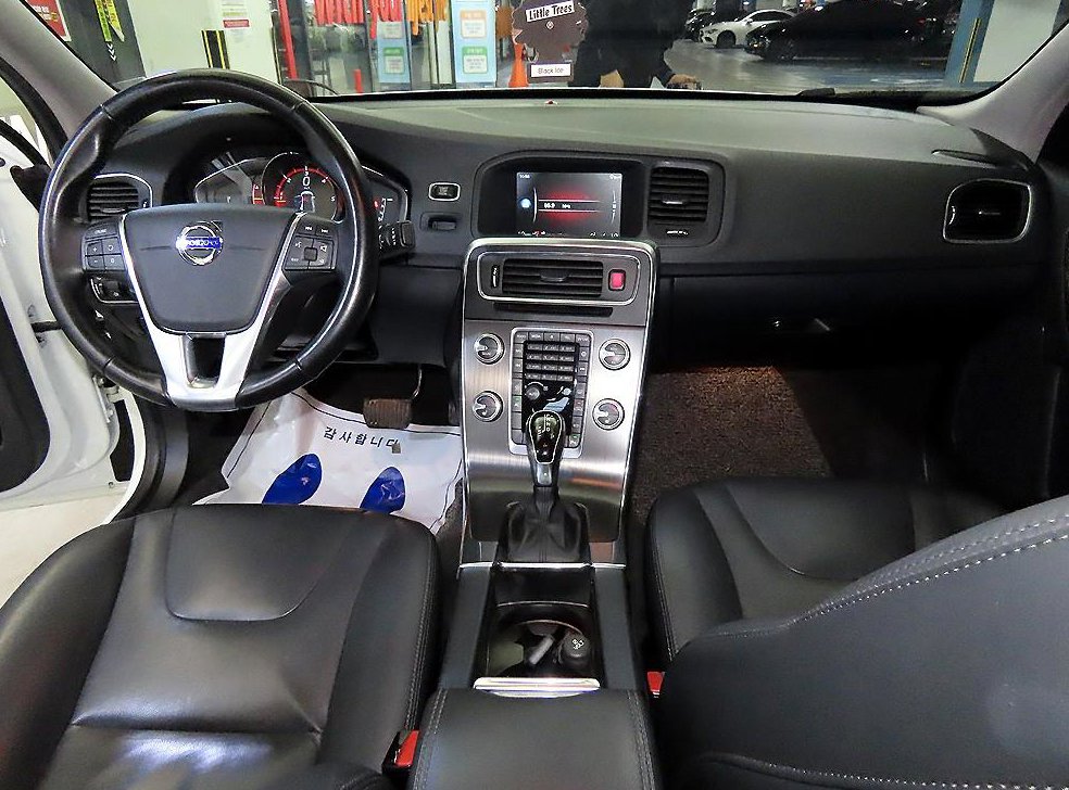 볼보 S60 D3 사진 10