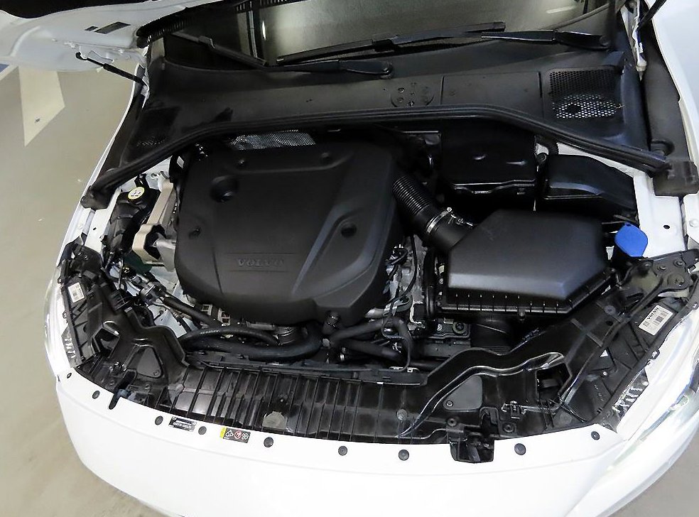볼보 S60 D3 사진 18