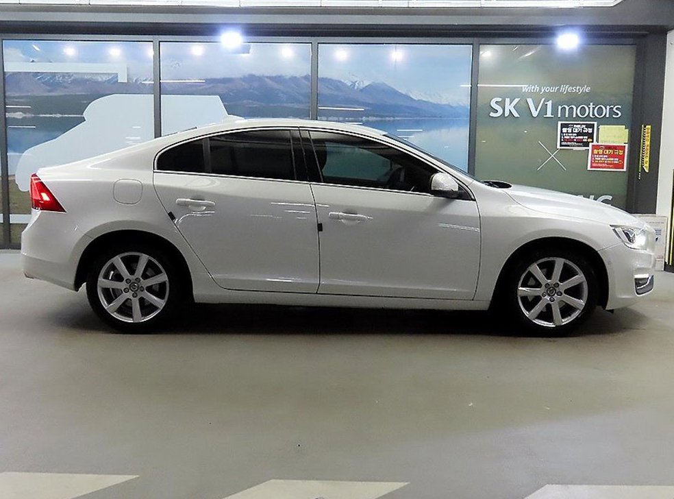 볼보 S60 D3 사진 3