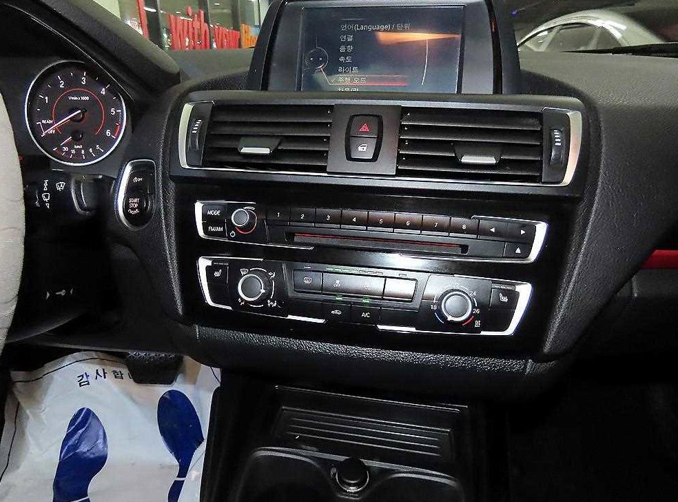 BMW 1시리즈 118d 스포츠 사진 11
