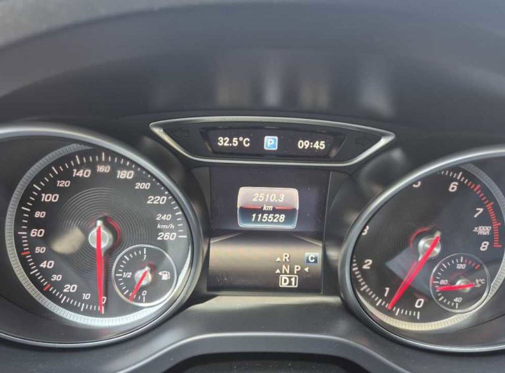 벤츠 GLA 클래스 GLA220 프리미엄 사진 8