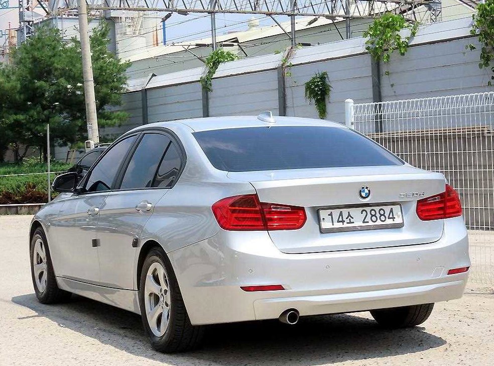 BMW 3시리즈 320d ED에디션 사진 3