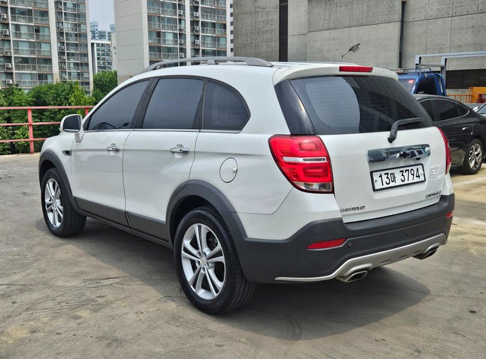 쉐보레 캡티바 2.0 2WD LT 프리미엄 사진 3