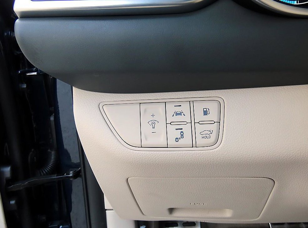 제네시스 G70 3.3T 스포츠 AWD 사진 13