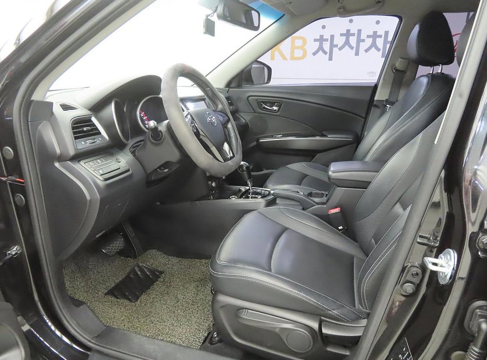 KG모빌리티(쌍용)  티볼리 가솔린 2WD 1.6 VX 사진 5