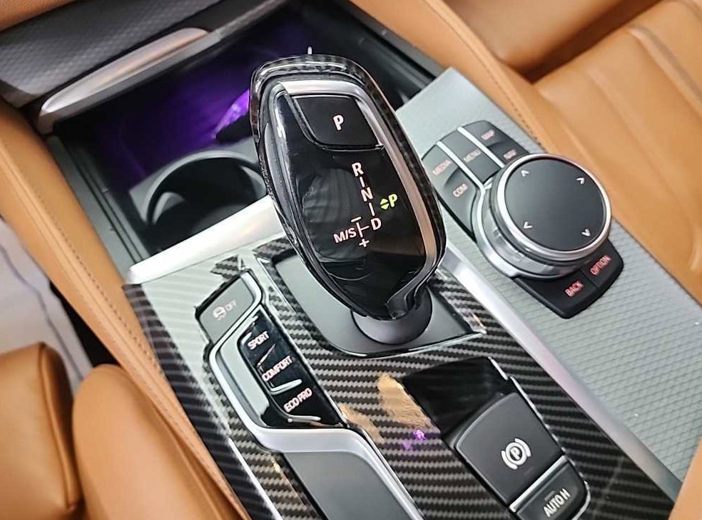 BMW 5시리즈 530i M 스포츠 플러스 사진 8