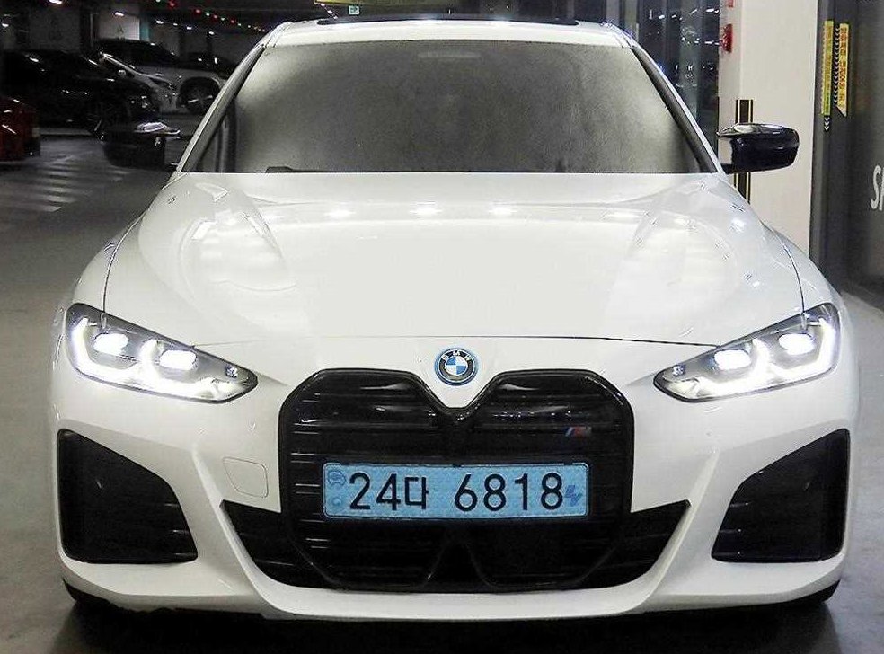 BMW i4 eDrive 40 사진 2