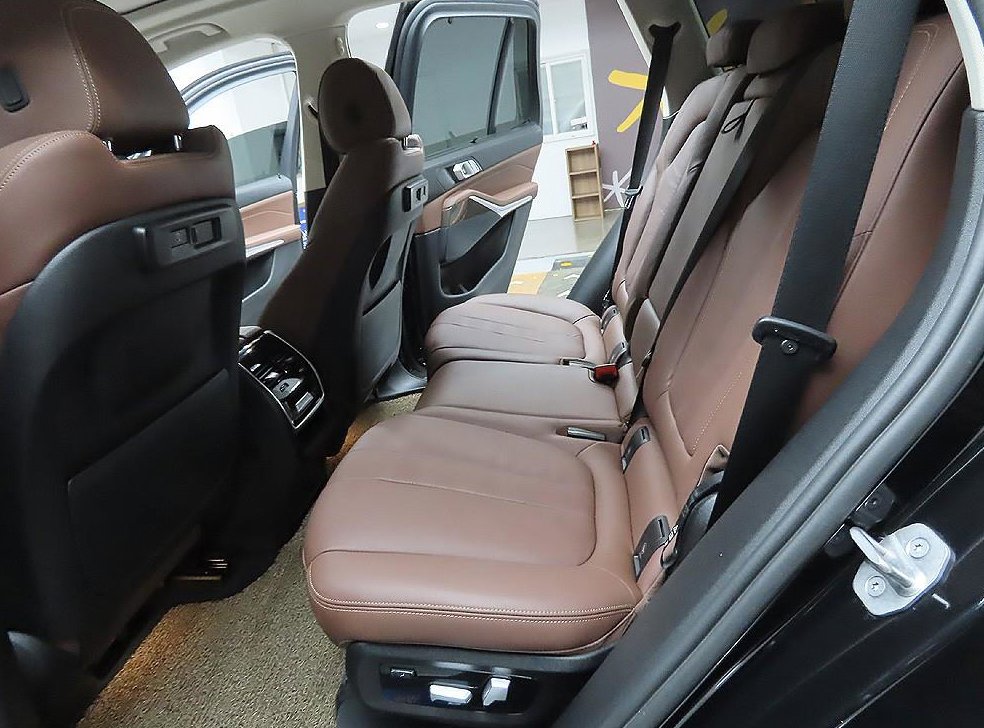 BMW X5 xDrive 30d xLine 사진 10