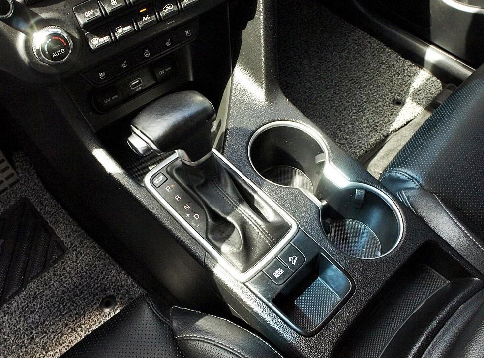 기아 스포티지 2.0 디젤 2WD 사진 11