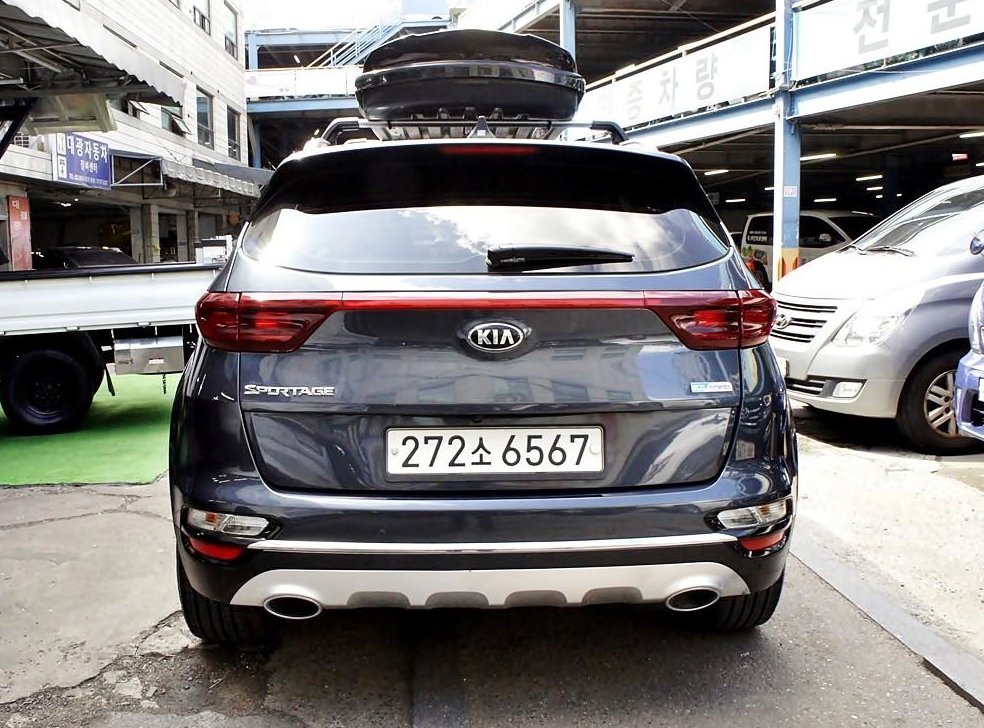 기아 스포티지 2.0 디젤 2WD 사진 3