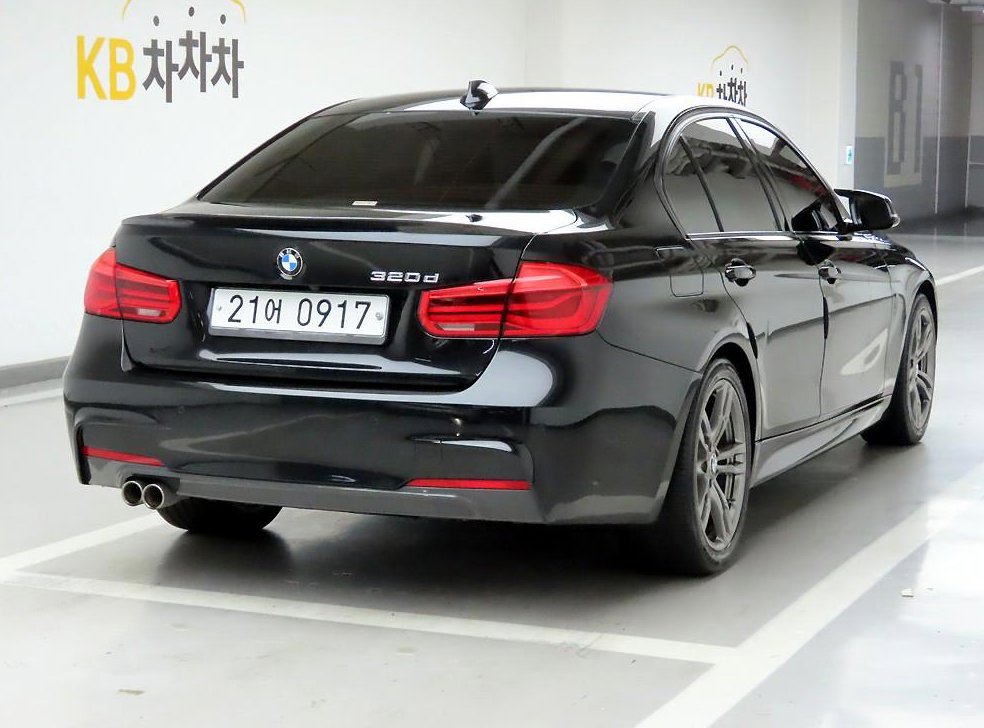 BMW 3시리즈 320d 사진 4