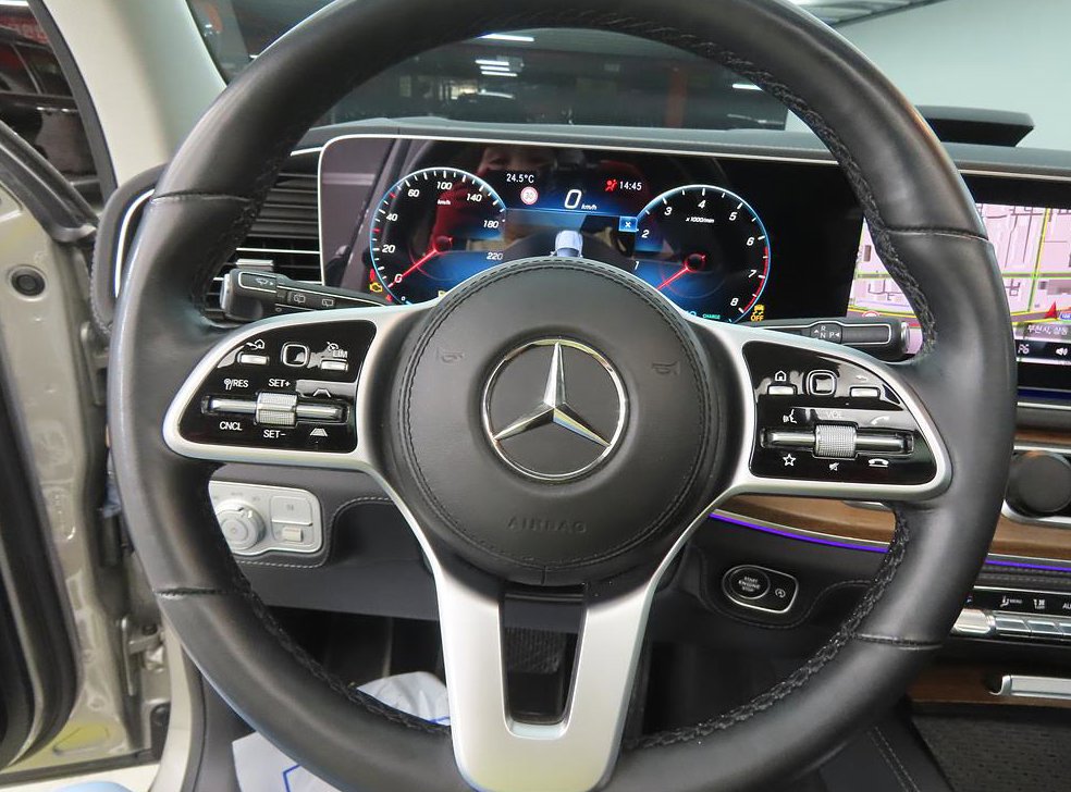 벤츠 GLE 클래스 GLE 450 4MATIC 사진 8