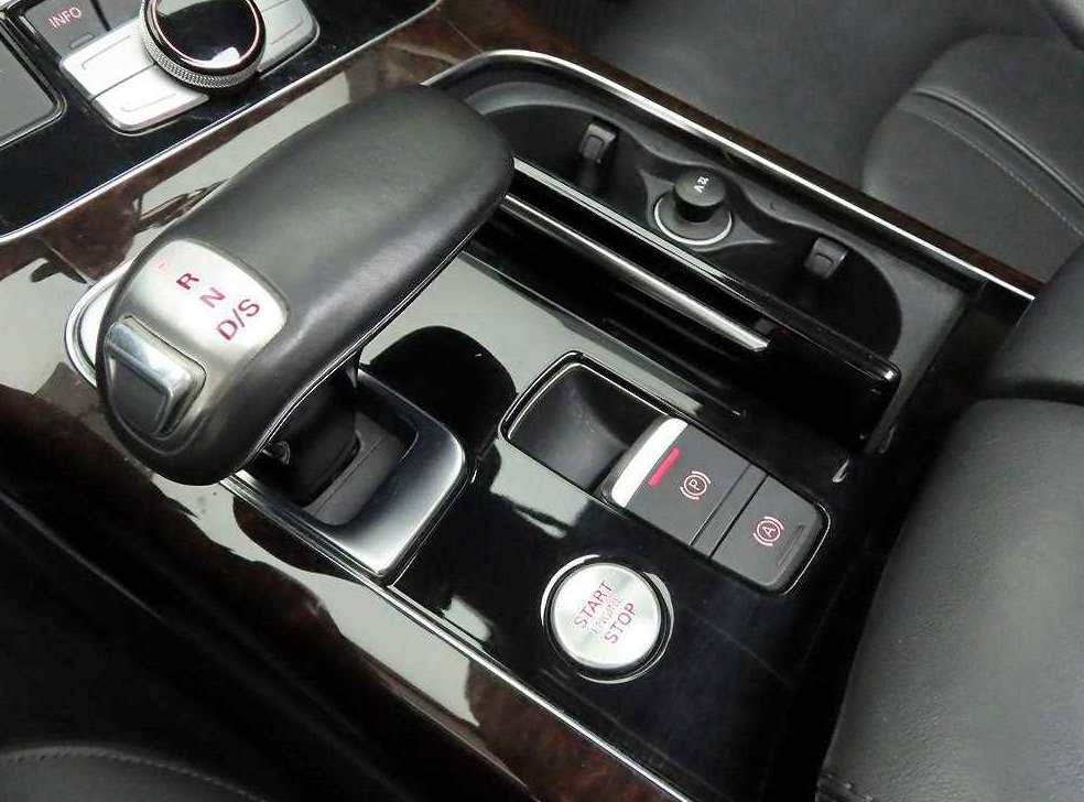 아우디 A8 50 TDI 콰트로 LWB 사진 10
