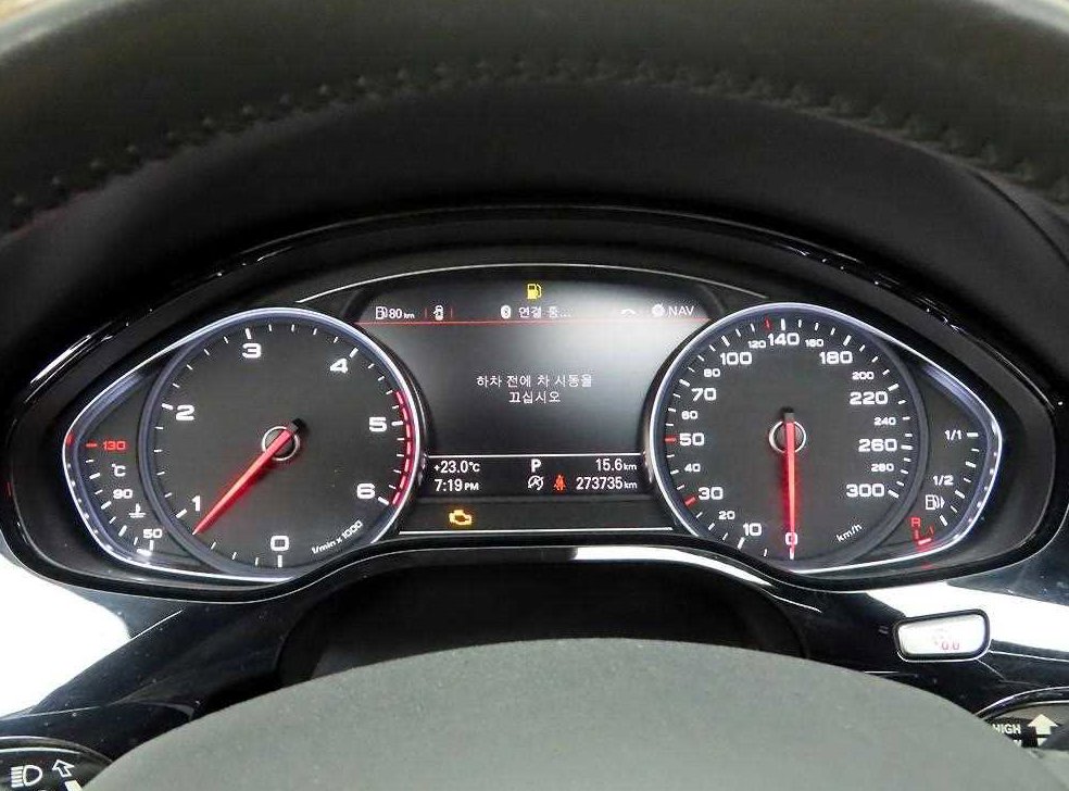 아우디 A8 50 TDI 콰트로 LWB 사진 5