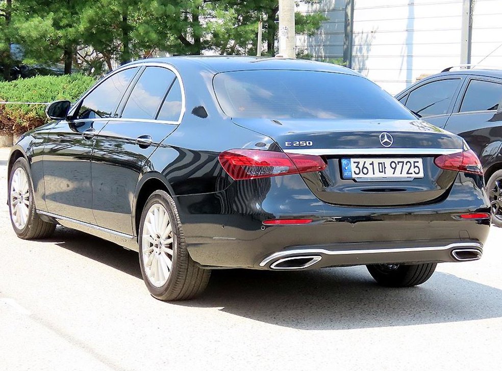 벤츠 E 클래스 E250 익스클루시브 사진 3