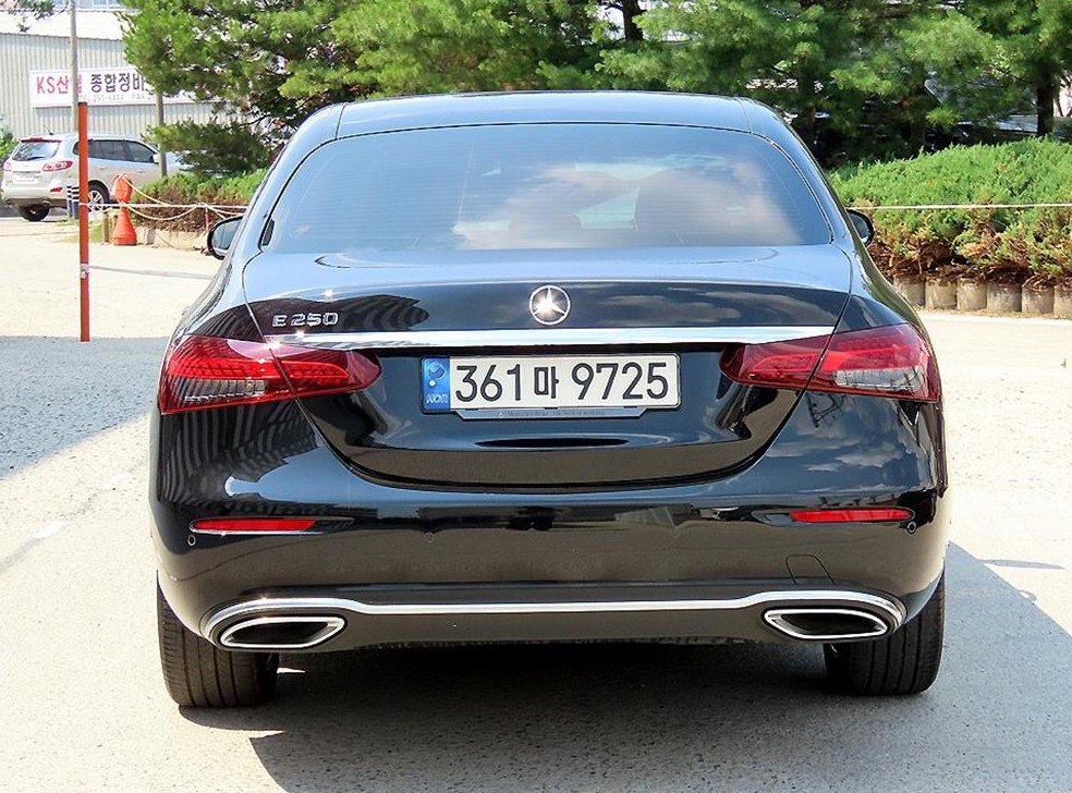 벤츠 E 클래스 E250 익스클루시브 사진 4