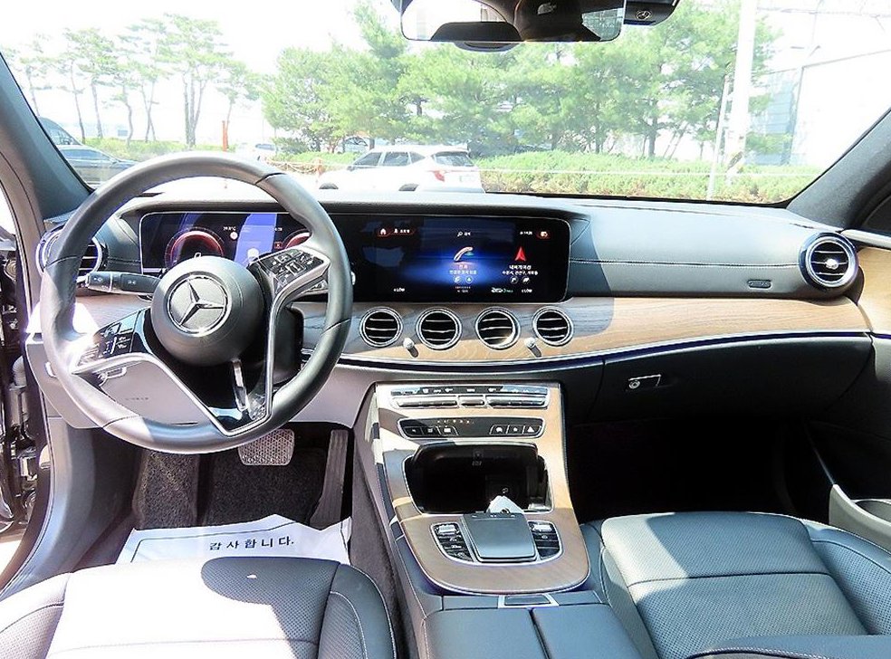 벤츠 E 클래스 E250 익스클루시브 사진 7