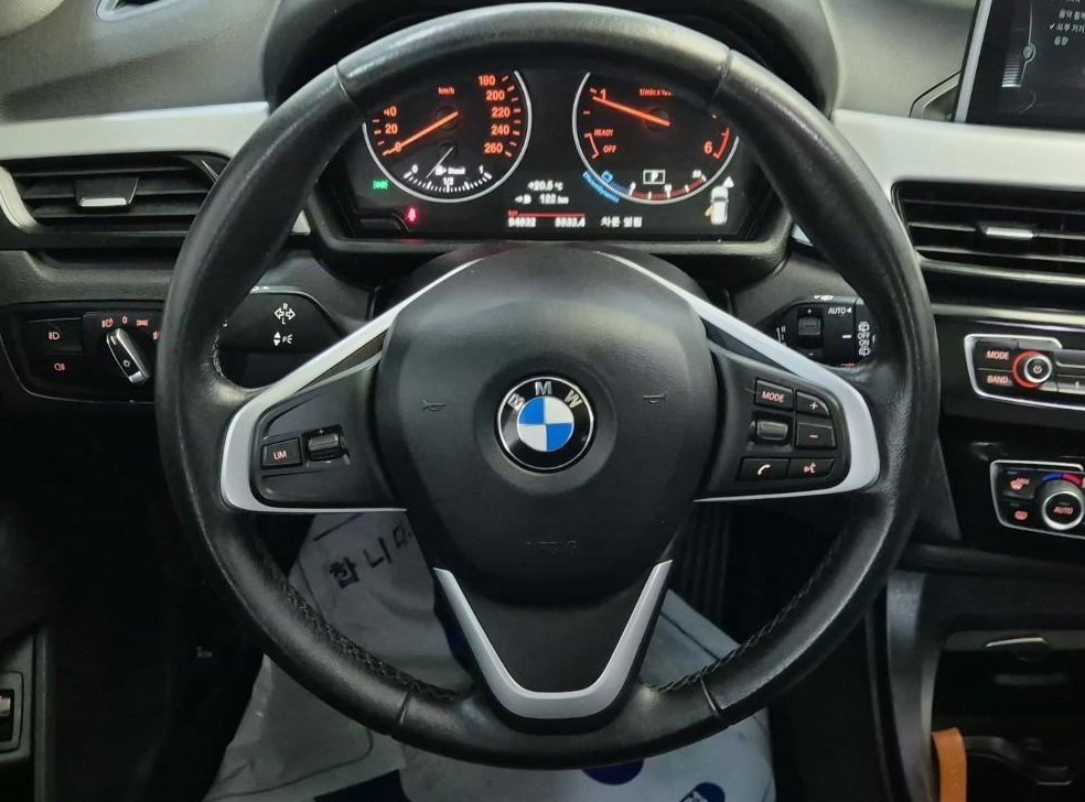 BMW X1 xDrive 18d 사진 11
