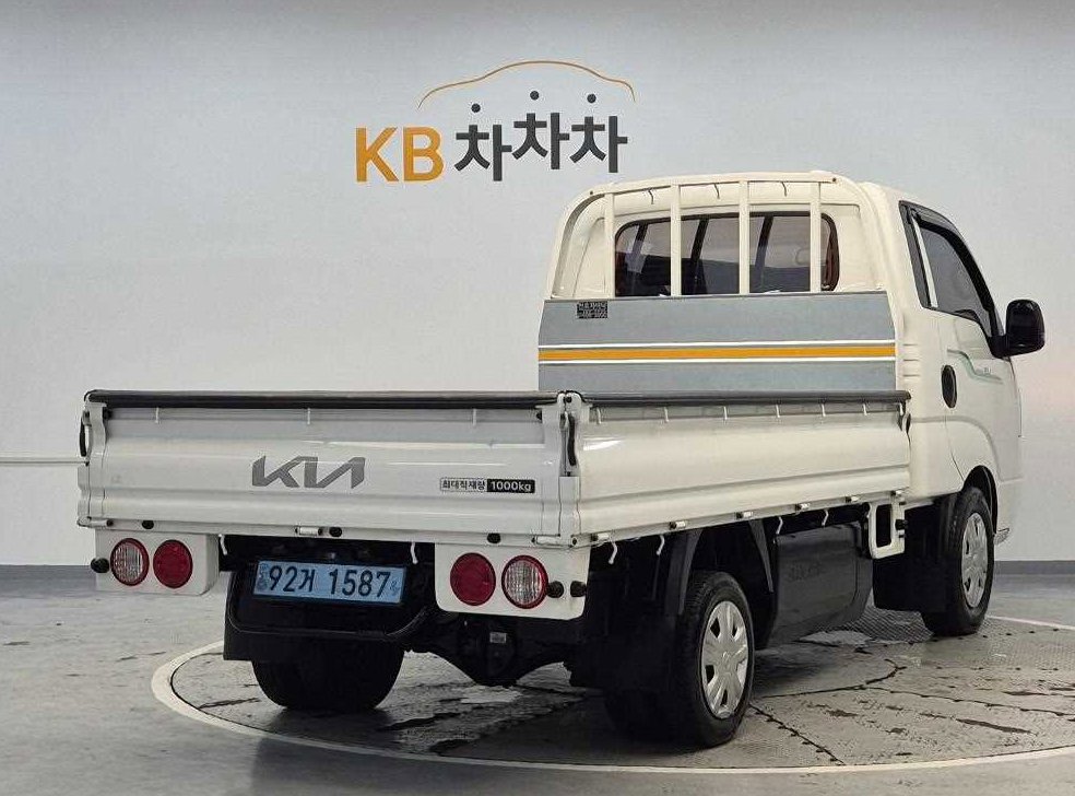 소형화물 카고(소형) 1.0톤/킹캡/초장축/2WD 사진 3