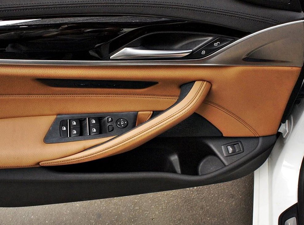 BMW 5시리즈 520i 럭셔리 사진 12