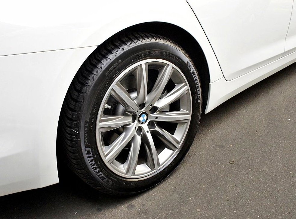 BMW 5시리즈 520i 럭셔리 사진 20