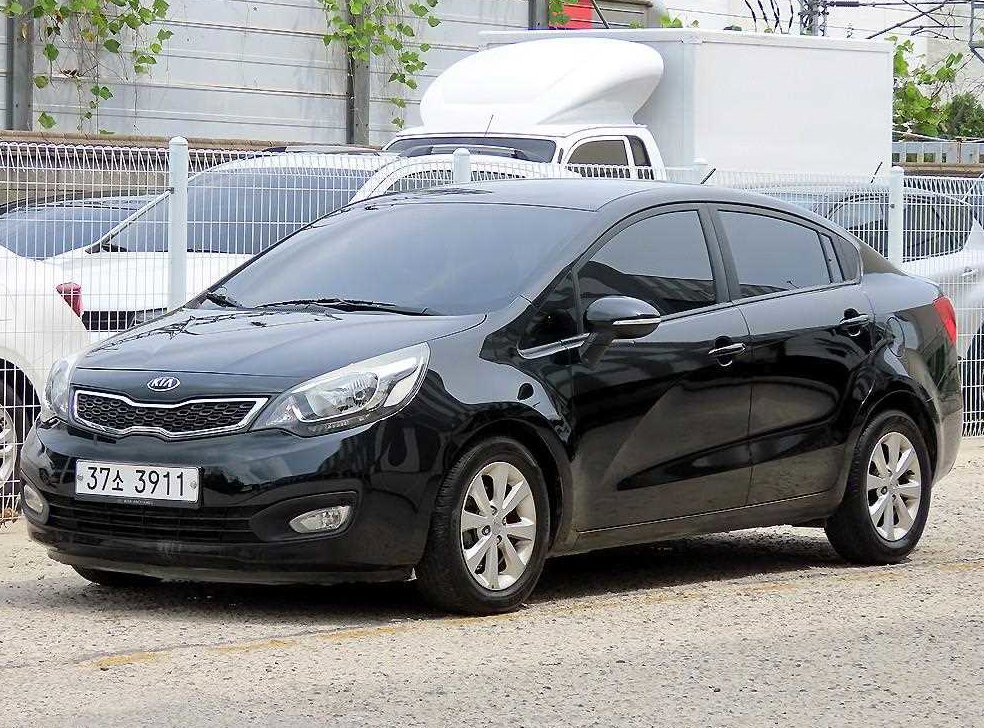 기아 프라이드 4DR 1.6GDI 럭셔리 사진 2