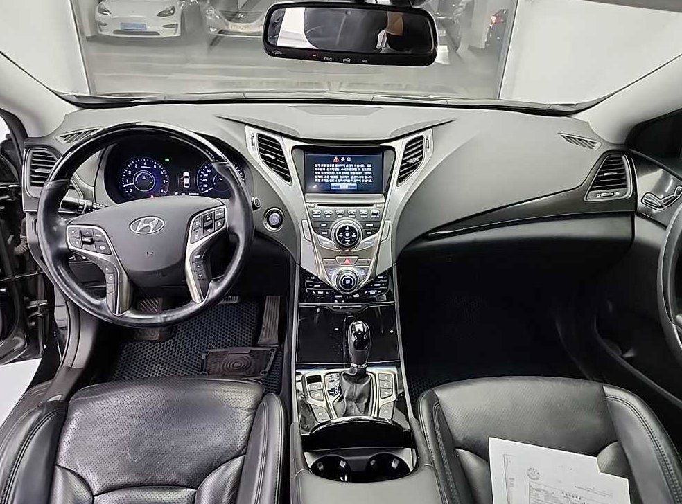 현대 그랜저 HG300 ROYAL 사진 7