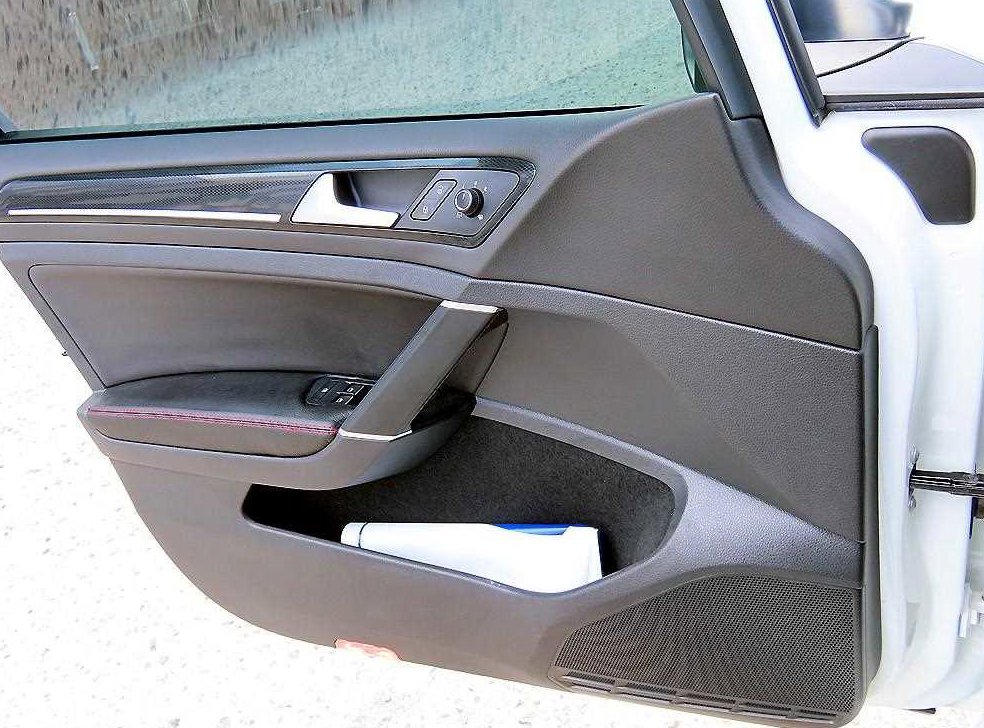 폭스바겐 골프 2.0 TDI 사진 11