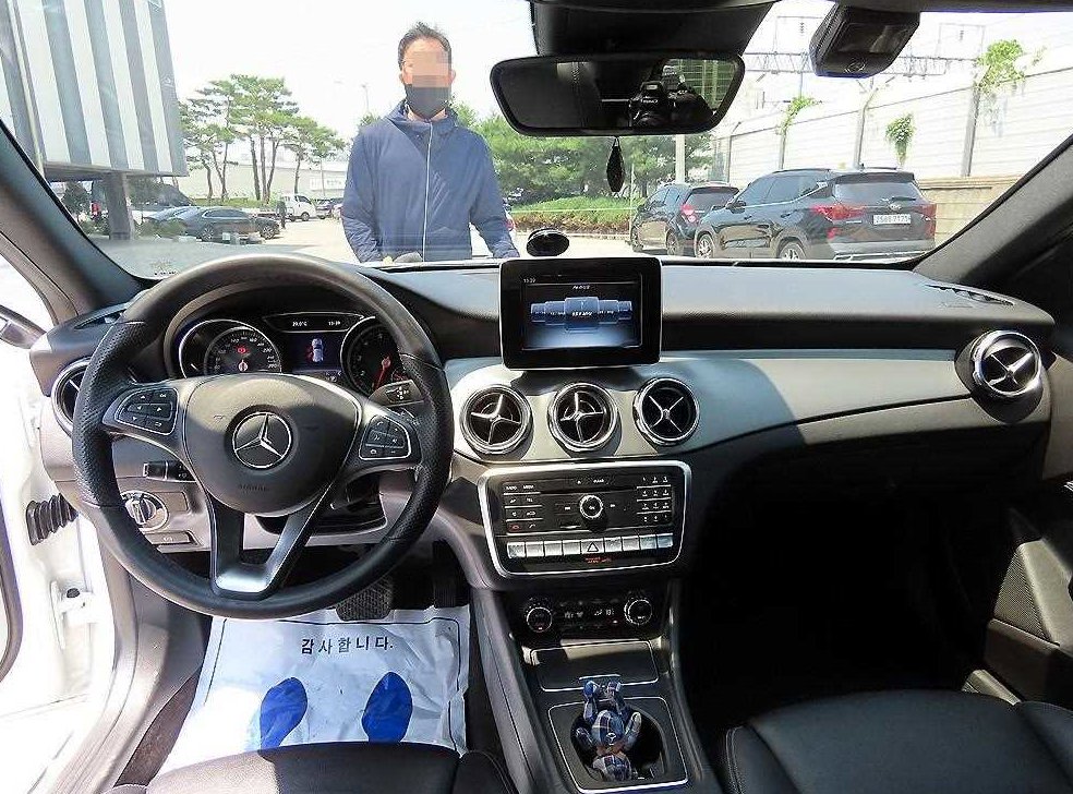 벤츠 GLA 클래스 GLA250 4MATIC 사진 7