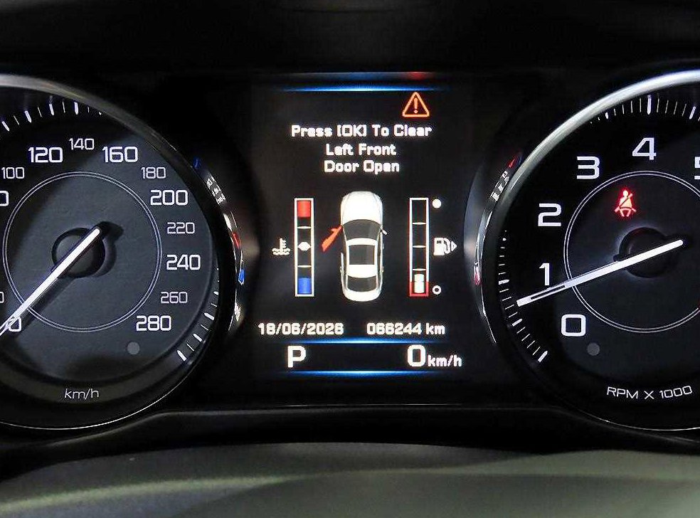 재규어 XE 2.0T 프레스티지 사진 9