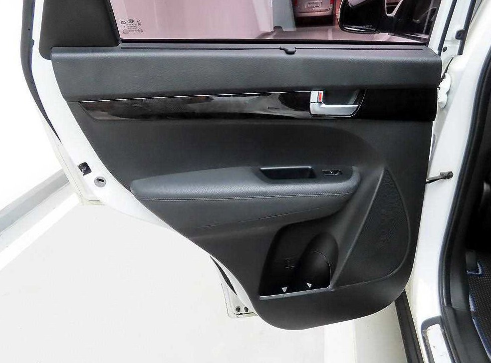 기아 쏘렌토 2WD 2.0 트랜디 사진 11