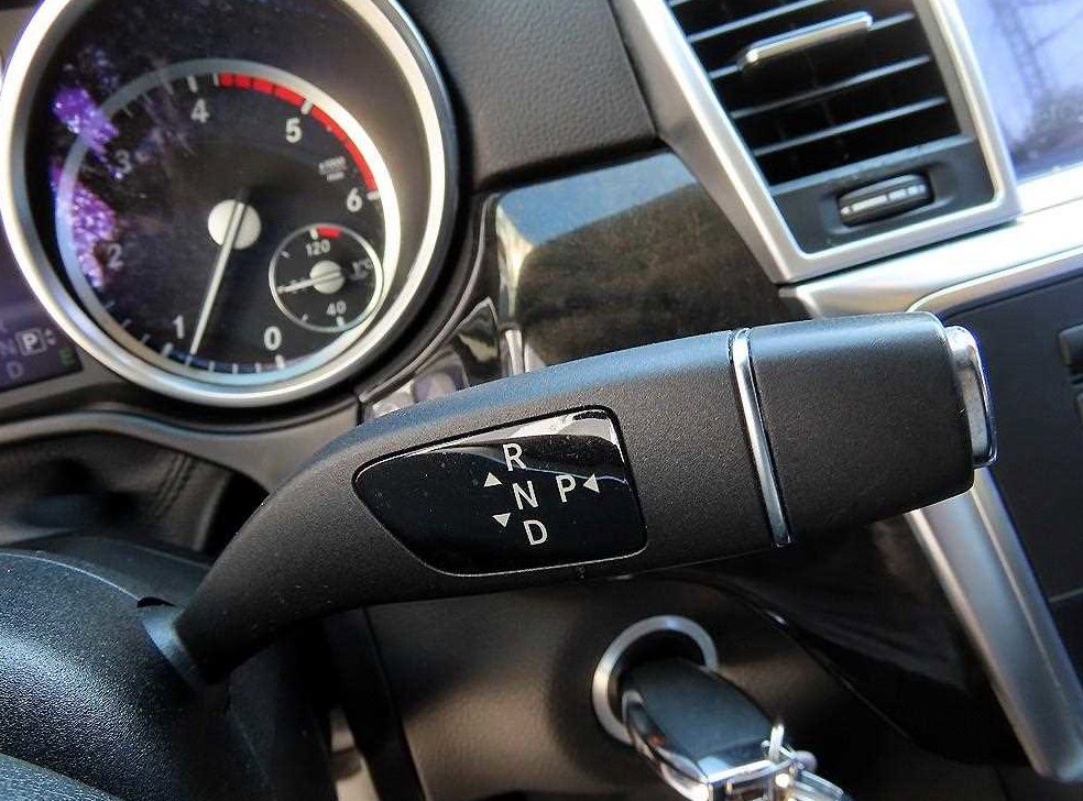 벤츠 M 클래스 ML250 블루텍 4매틱 사진 10